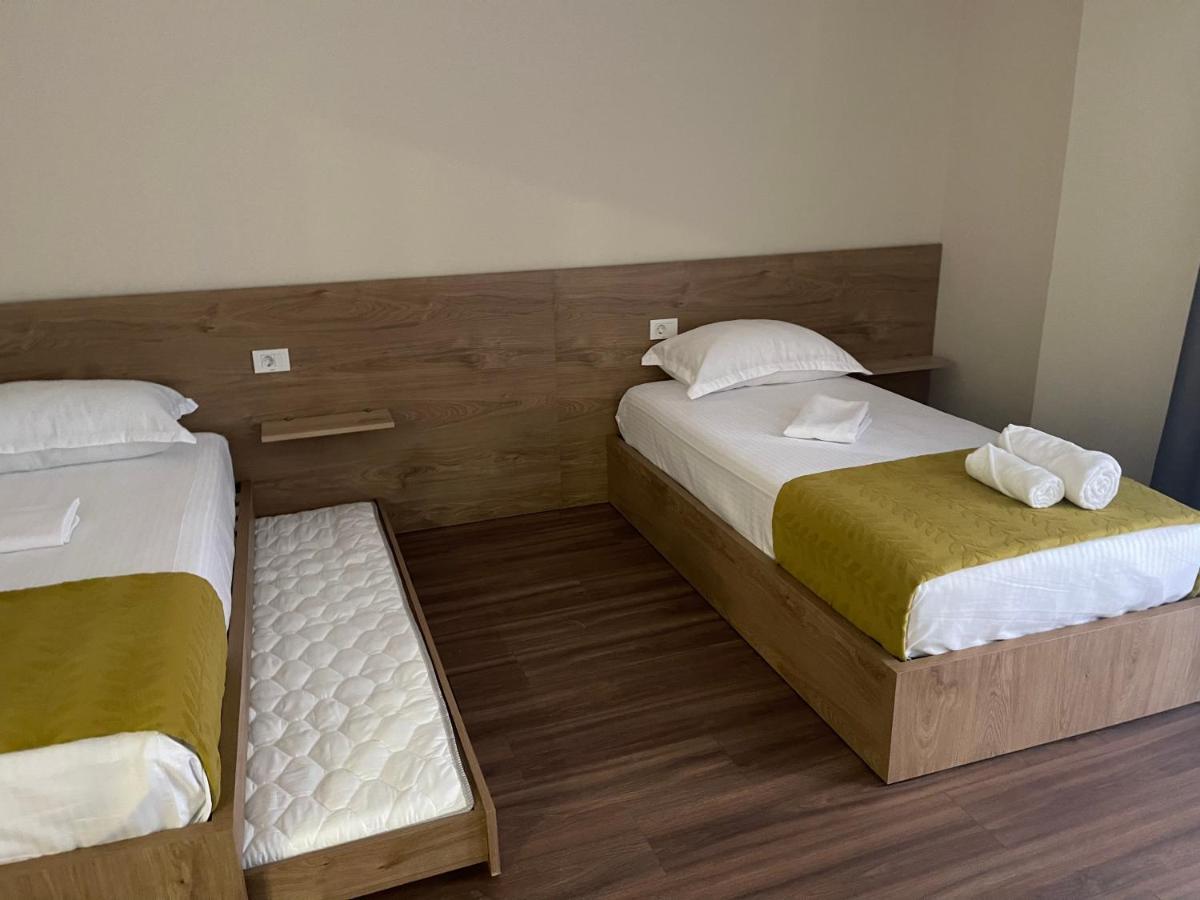 Ale Investa Hospitality Appartement Tirana Buitenkant foto