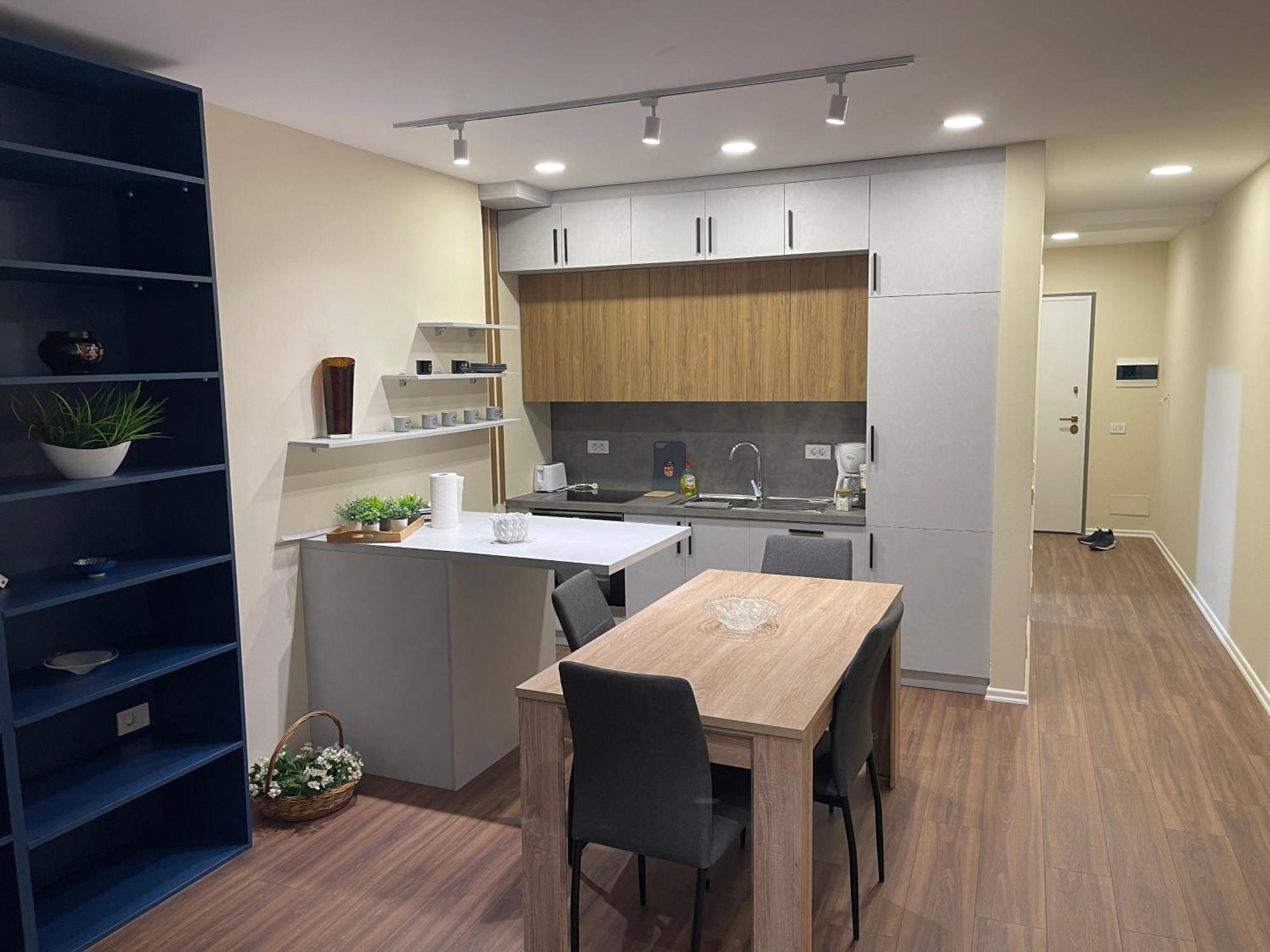 Ale Investa Hospitality Appartement Tirana Buitenkant foto